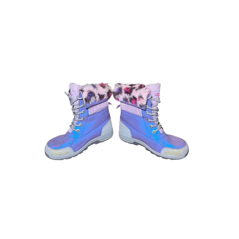 UGG embrace winter